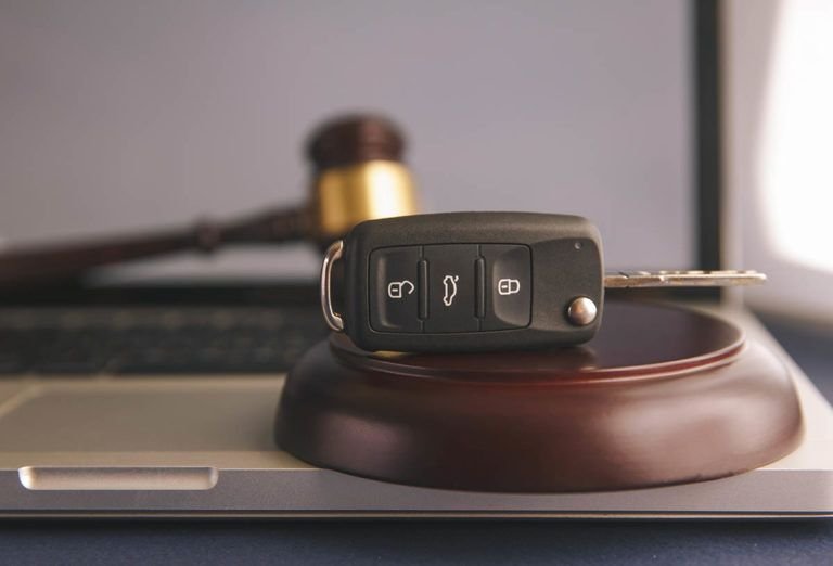 Cómo conseguir barato un coche embargado